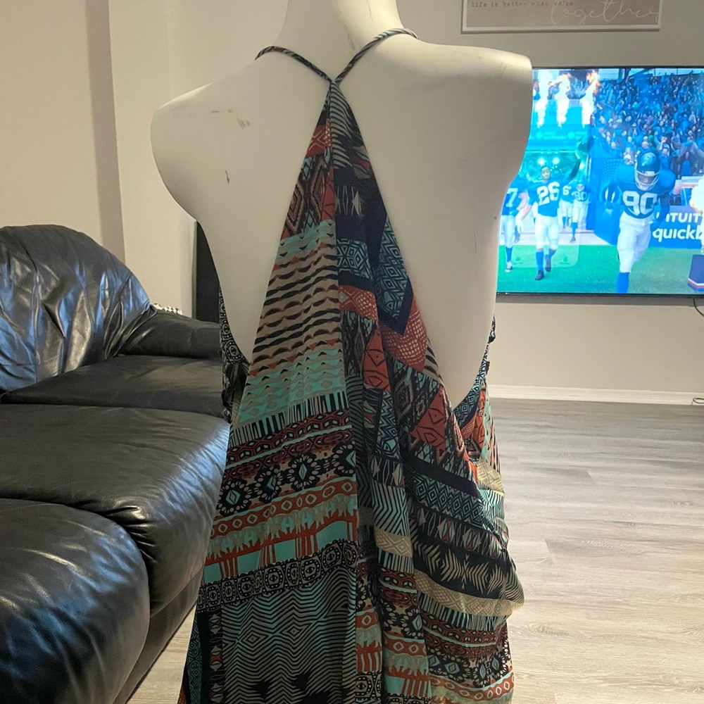 Tribal Dress - Picture 4 of 6